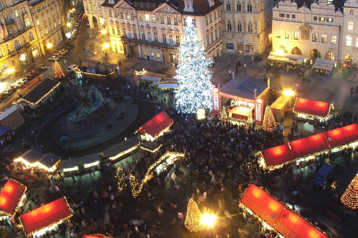 Best Places to Visit in December for UK Travellers: Winter Sun, Christmas Markets and City Breaks